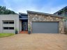 Wistow Bluestone / Pyrenees Sandstone